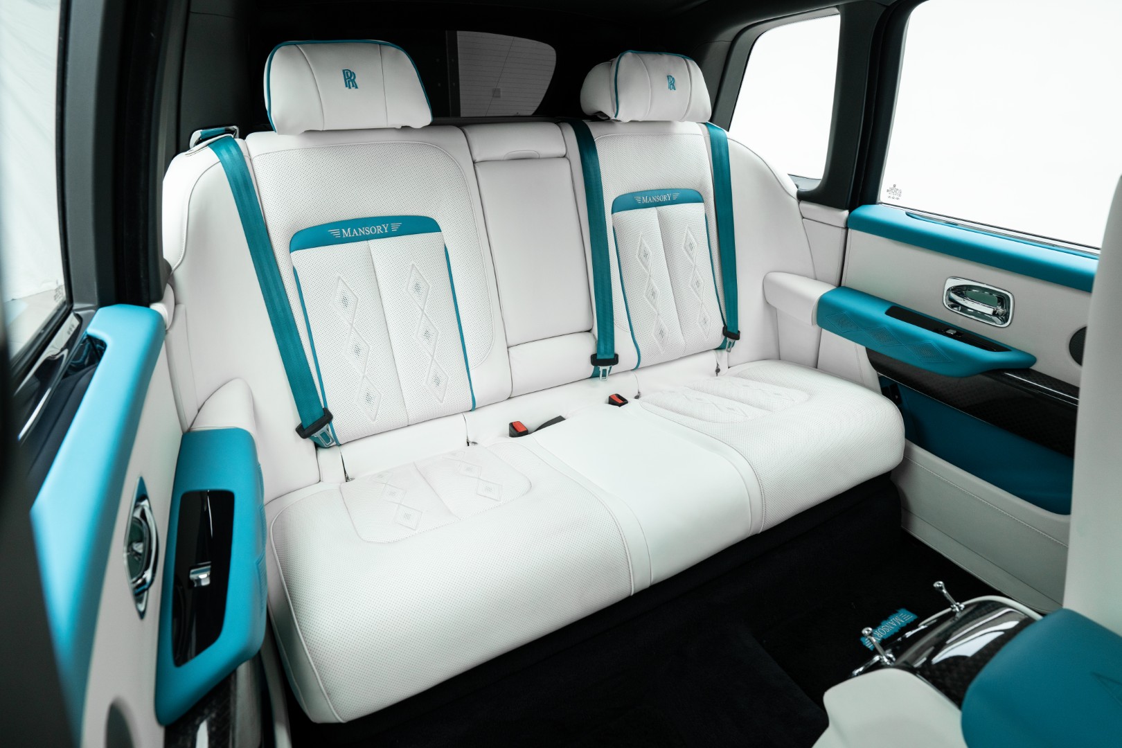 2021 ROLLS ROYCE CULLINAN WITH MANSORY KIT | 1 YEAR WARRANTY